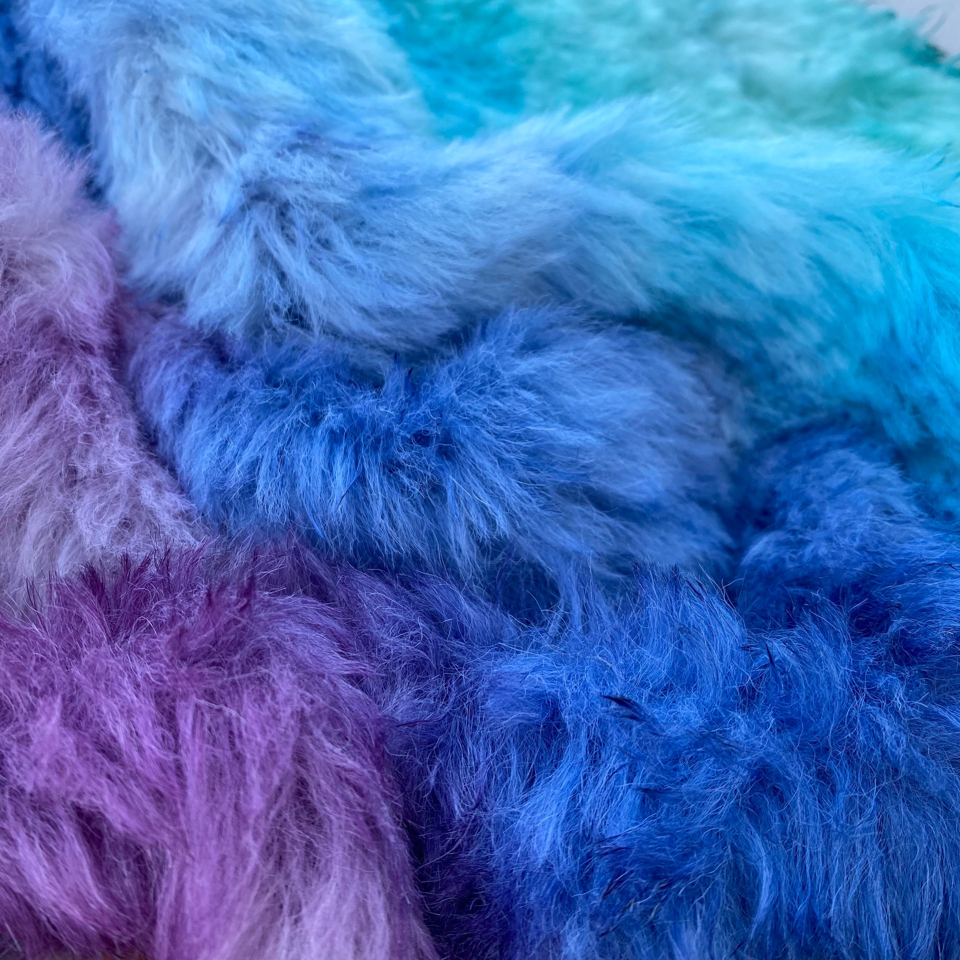 Long Alpaca - Hand Dyed Waterfall - Fat 1/8m - OCT006