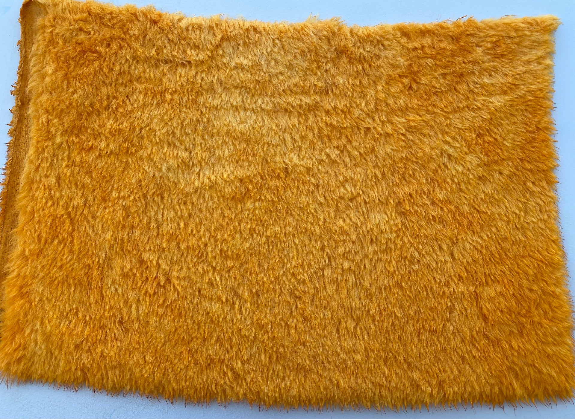 Long Alpaca - Hand Dyed Manderine - Fat 1/4m - OCT027