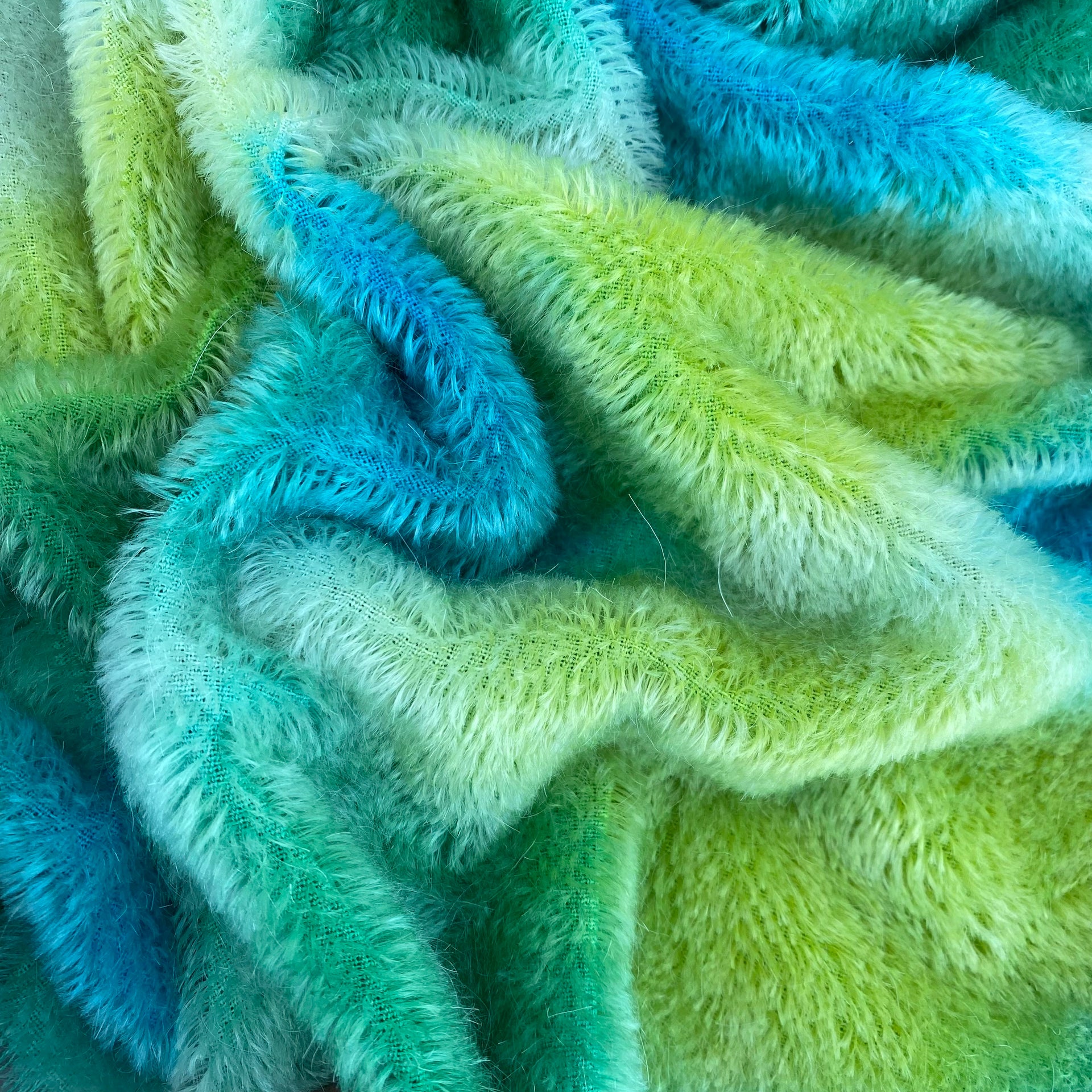 Short 9mm String Mohair - Hand Dyed Big Splash - Fat 1/8m - OCT076