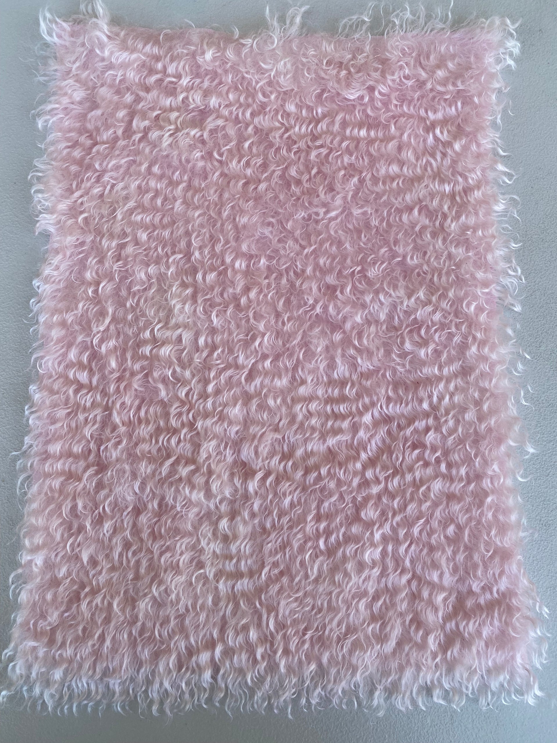 Curlylocks Mohair - Hand Dyed Pale Pink - Fat 1/8m - OCT096