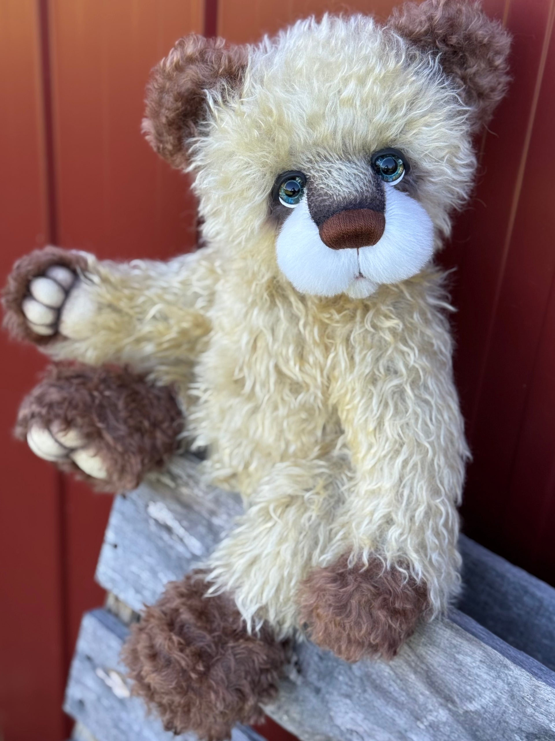 Hunter Coco - 21" Chocolate and Blonde Mohair EASTER Artist Bear by Emma's Bears - OOAK
