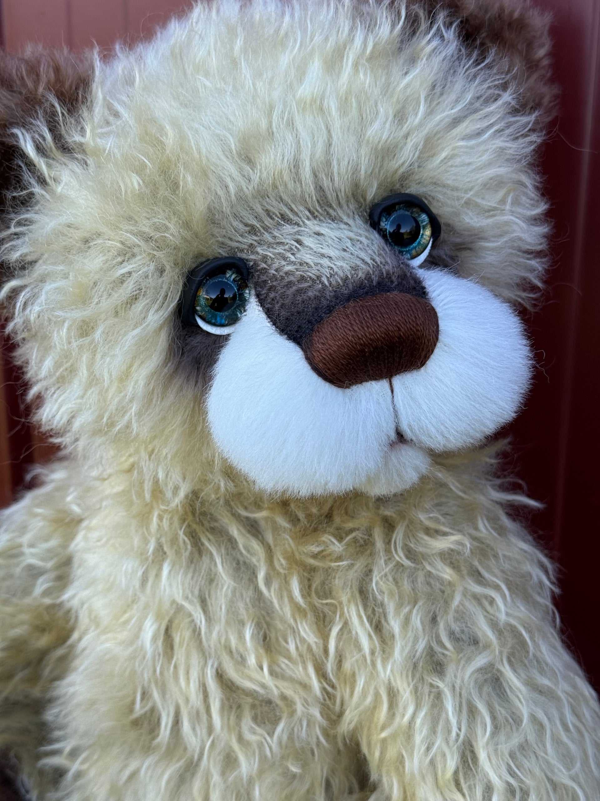 Hunter Coco - 21" Chocolate and Blonde Mohair EASTER Artist Bear by Emma's Bears - OOAK