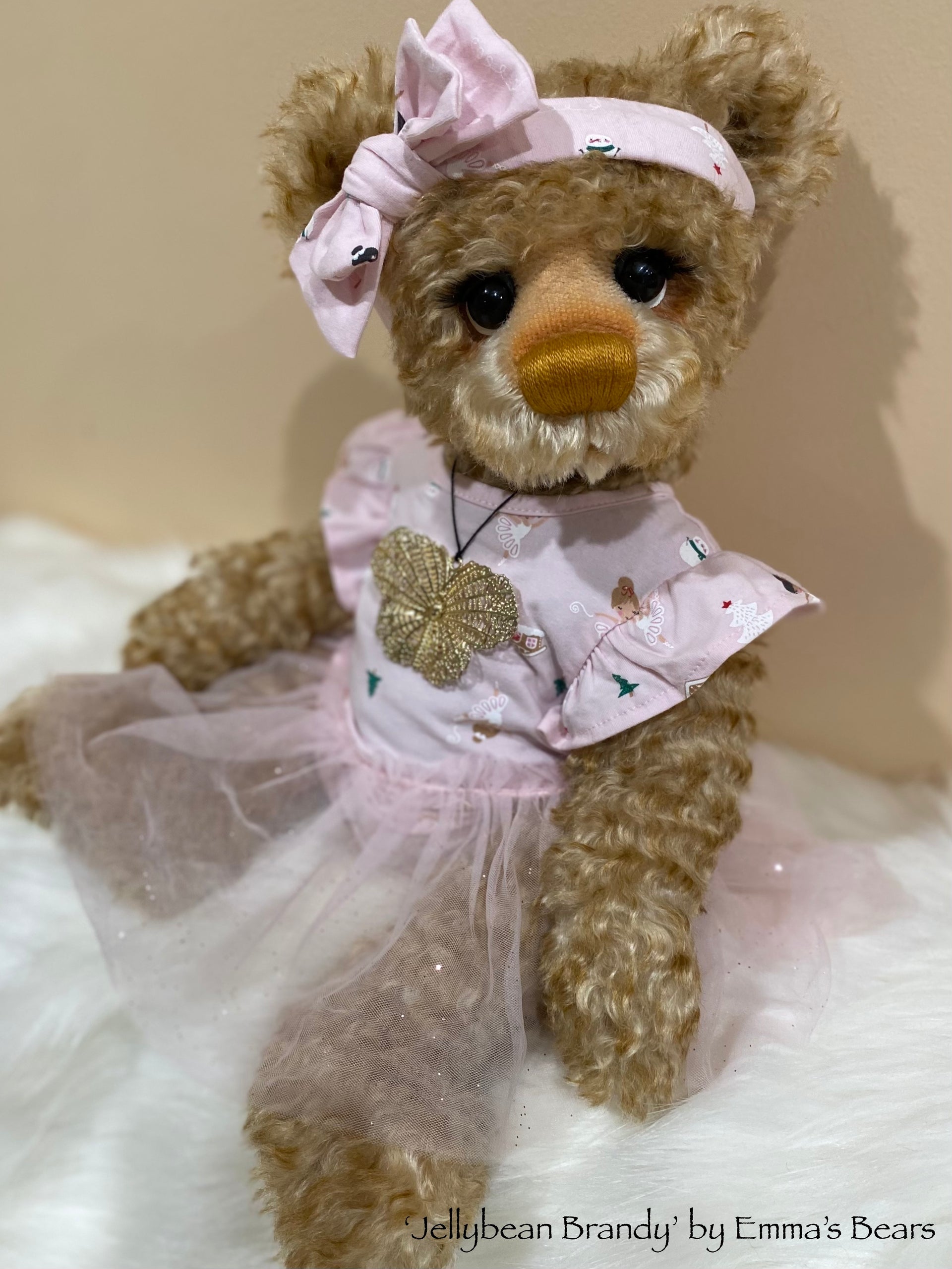 Jellybean Brandy - 17" Christmas 2023 Artist Bear by Emma's Bears - OOAK