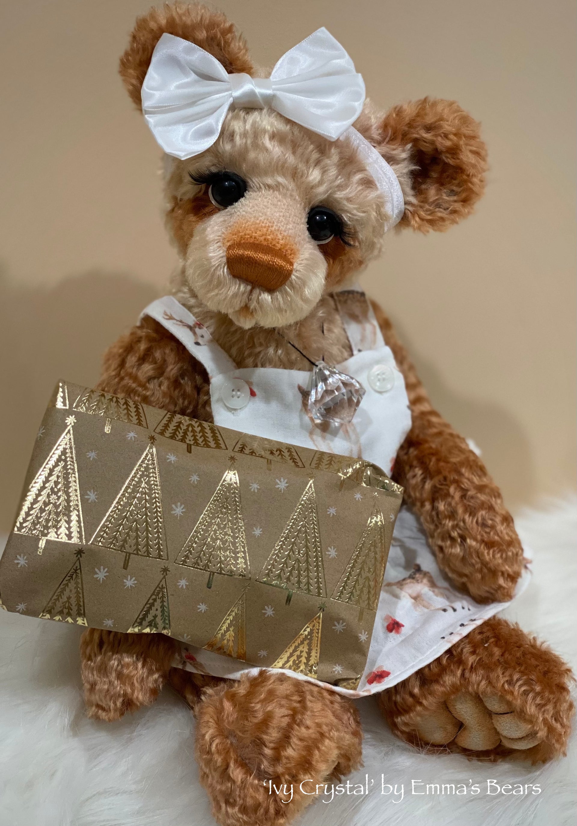 Ivy Crystal - 18" Christmas 2023 Artist Bear by Emma's Bears - OOAK