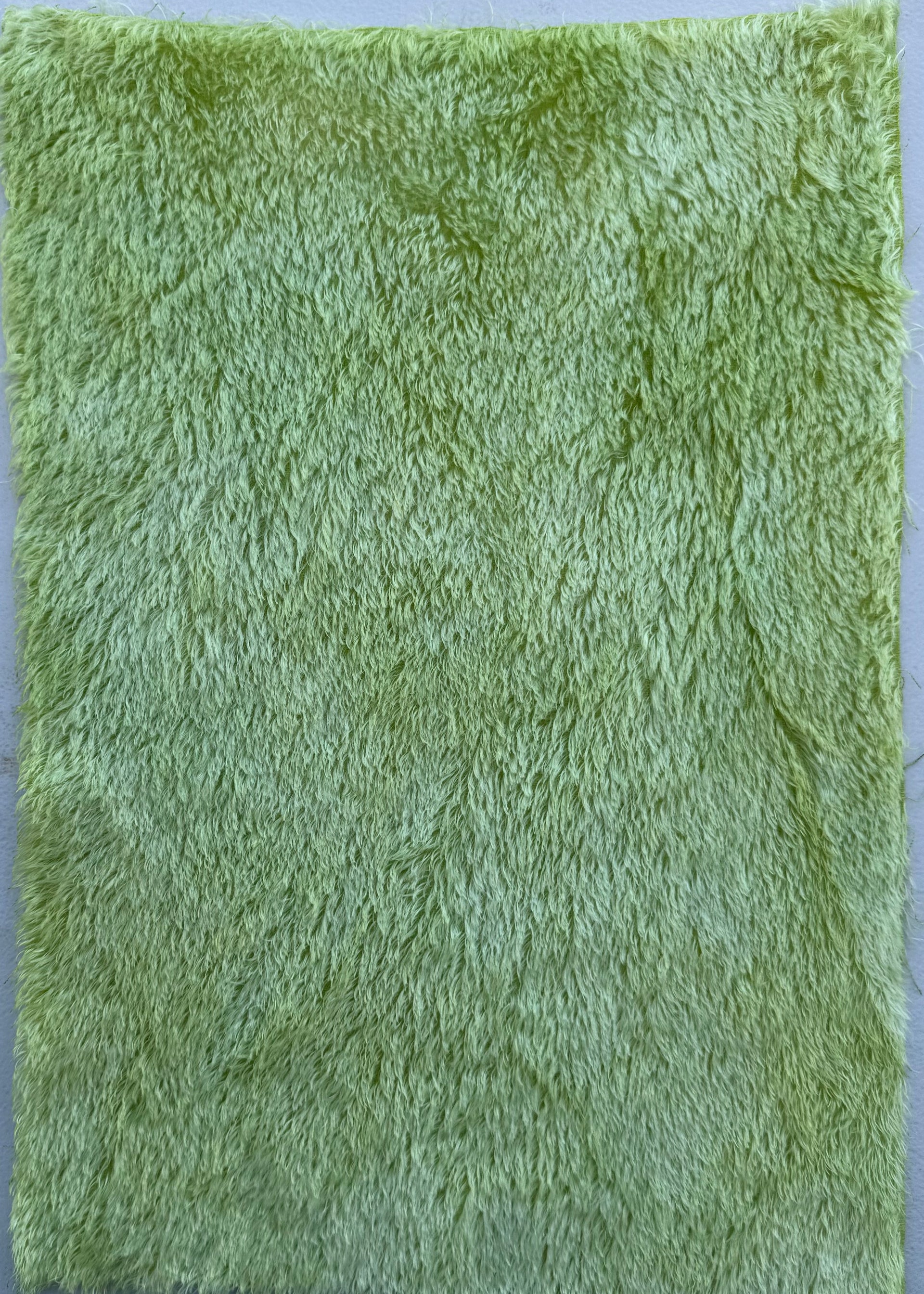 Classic Medium Straight Mohair - Hand Dyed Lime Batik - Fat 1/8m - JUL061