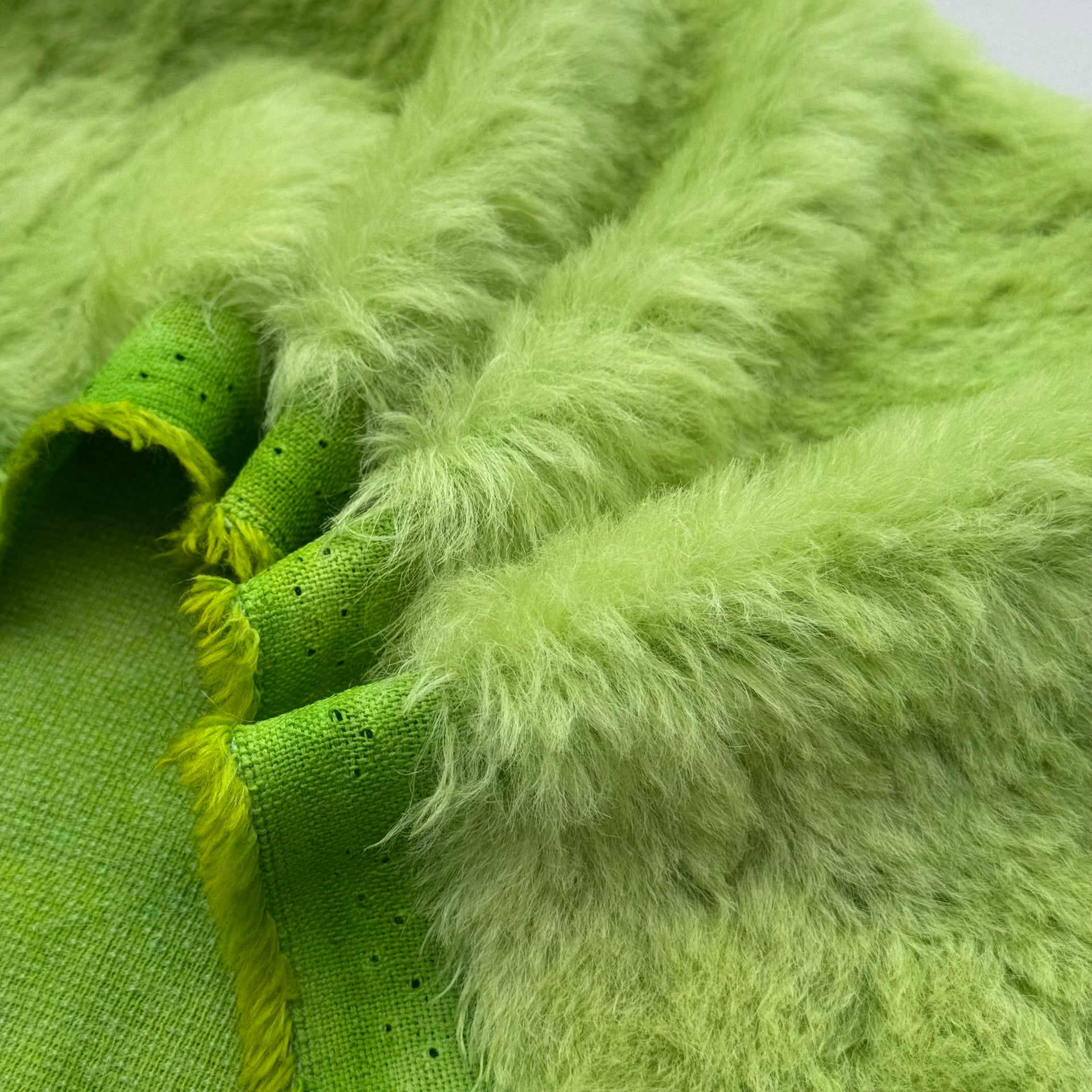 Medium Alpaca - Hand Dyed Lime Green - Fat 1/8m - JUL092