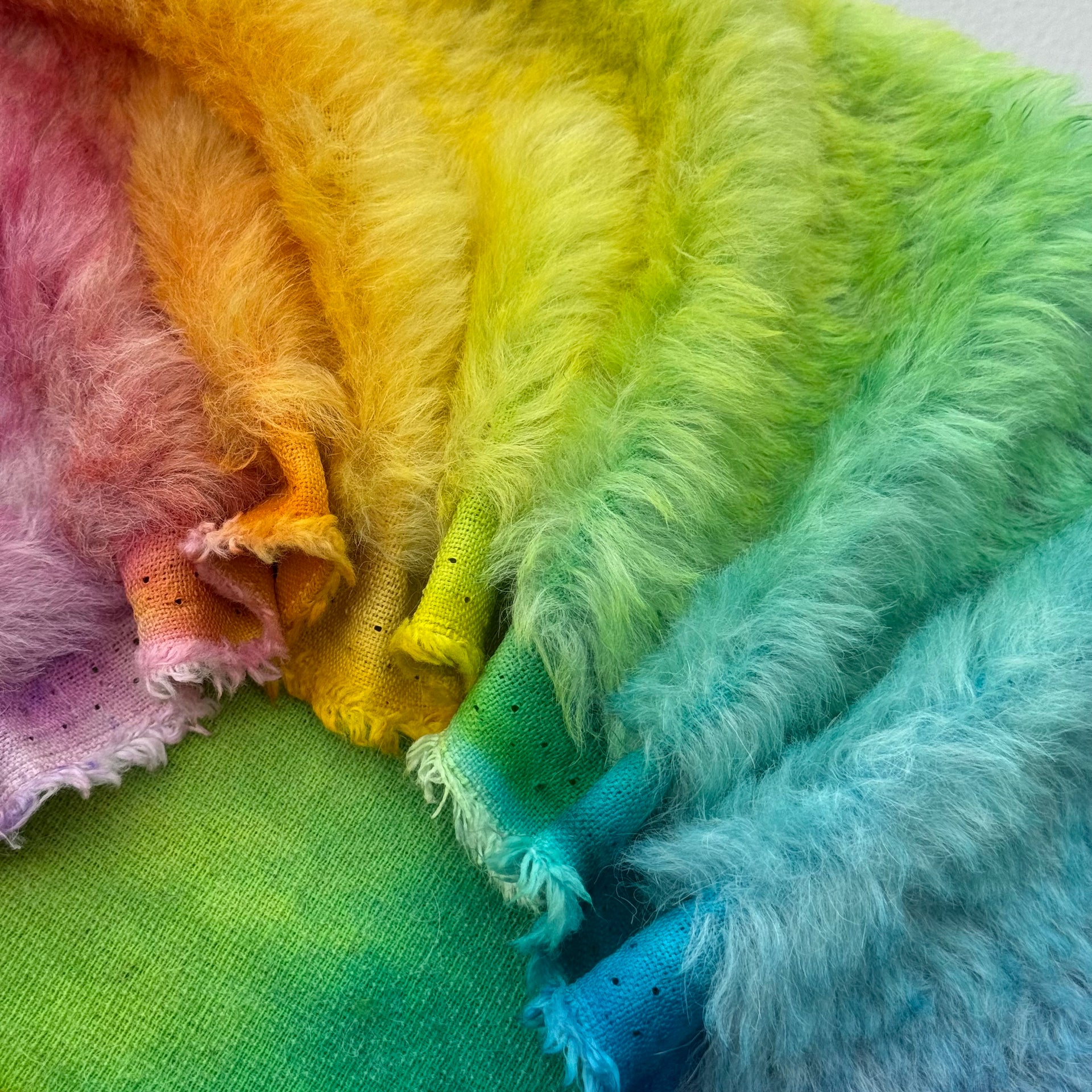 Medium Alpaca - Hand Dyed Rainbow - Fat 1/8m - JUL104