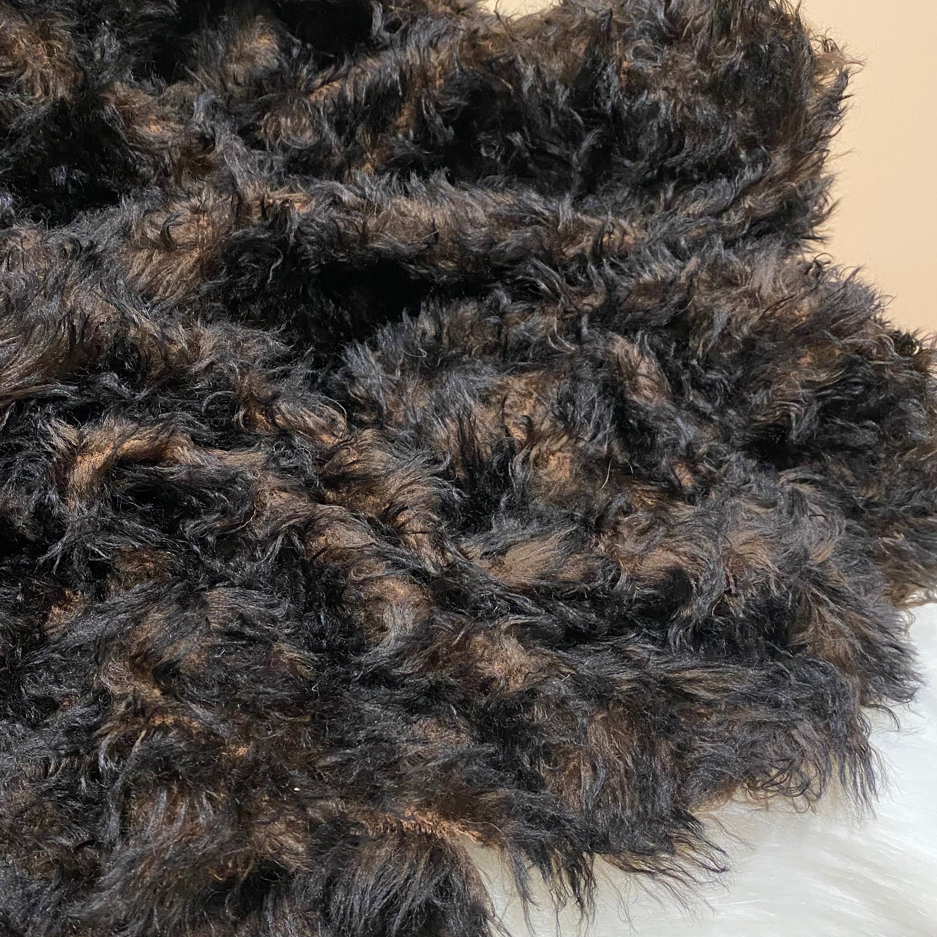LIMITED Darkest Grizzly - 41mm Tipped Rosette Mohair