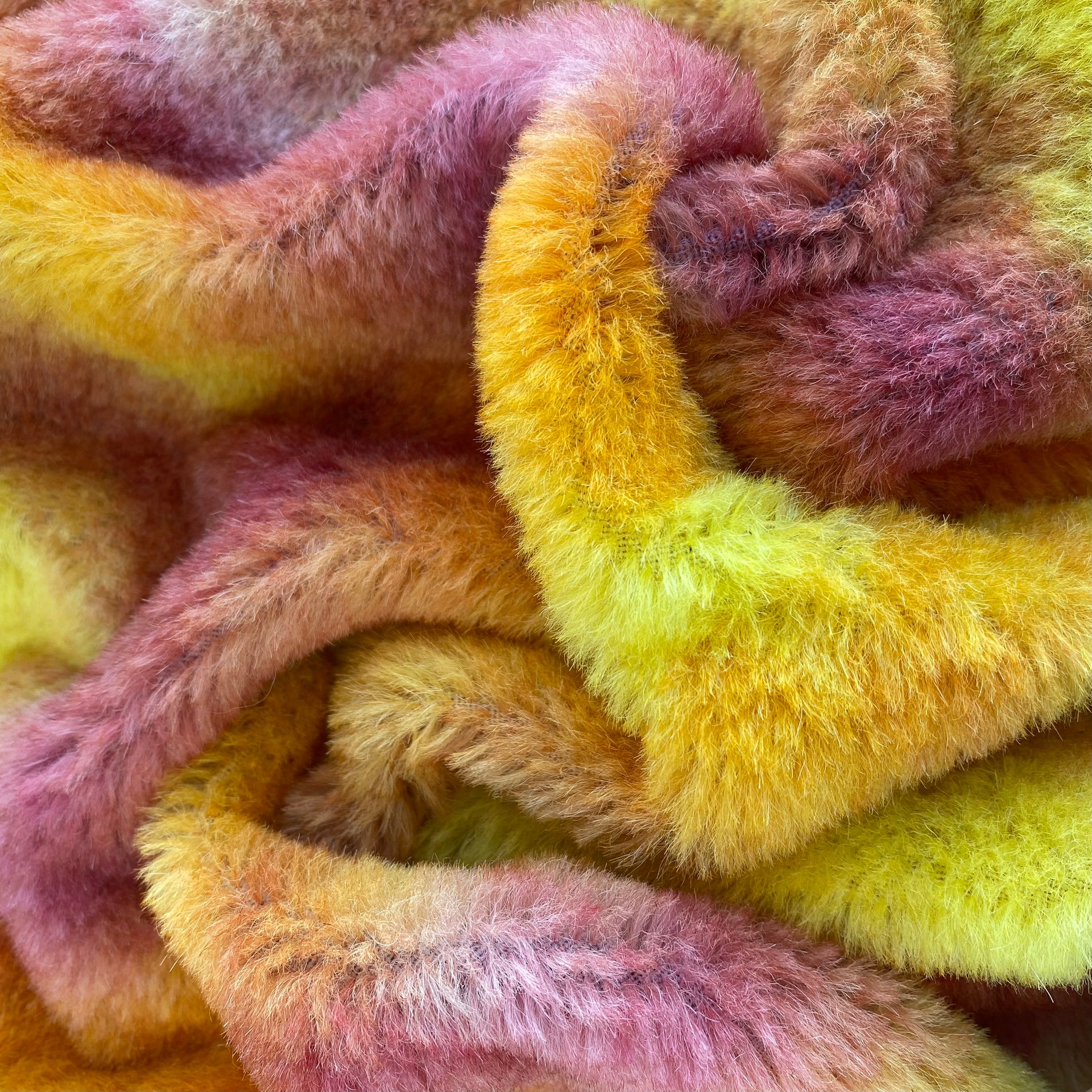 10mm Alpaca  - Hand Dyed Trippy - Fat 1/8m  - MAR083