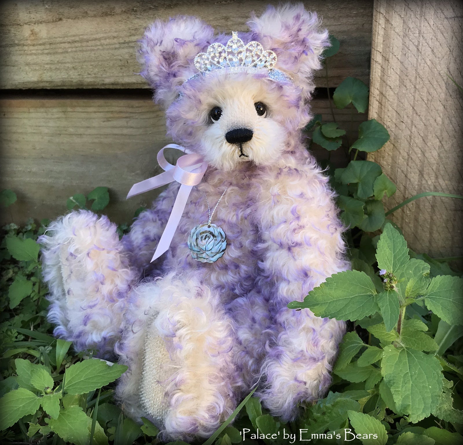 Palace - 14" curly kid mohair Artist Bear by Emmas Bears - OOAK