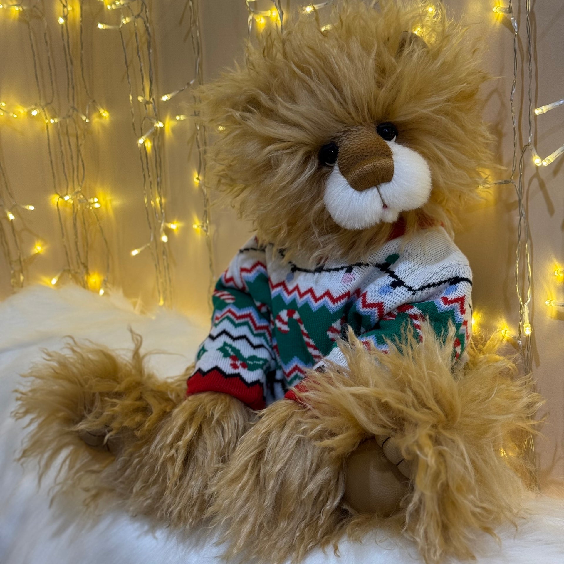 Frankincense Flurry - 22" Christmas 2025 Artist Bear by Emma's Bears - OOAK