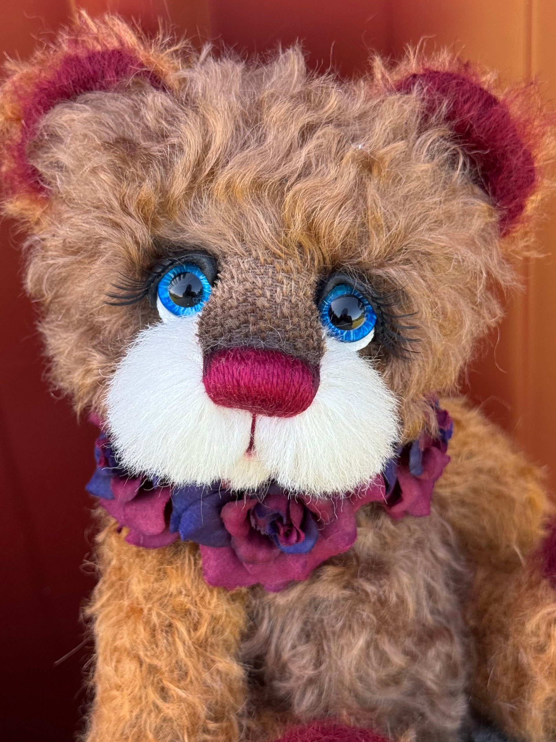 Finch Lotus - 9" Mohair Artist Bear by Emma's Bears - OOAK
