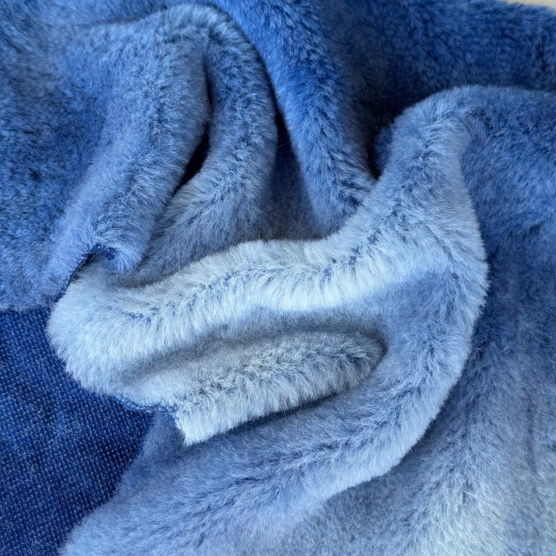 10mm Alpaca  - Hand Dyed Denim Batik - Fat 1/8m  - DEC003