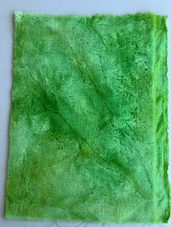 10mm Alpaca  - Hand Dyed Lime Batik - Fat 1/8m  - DEC005