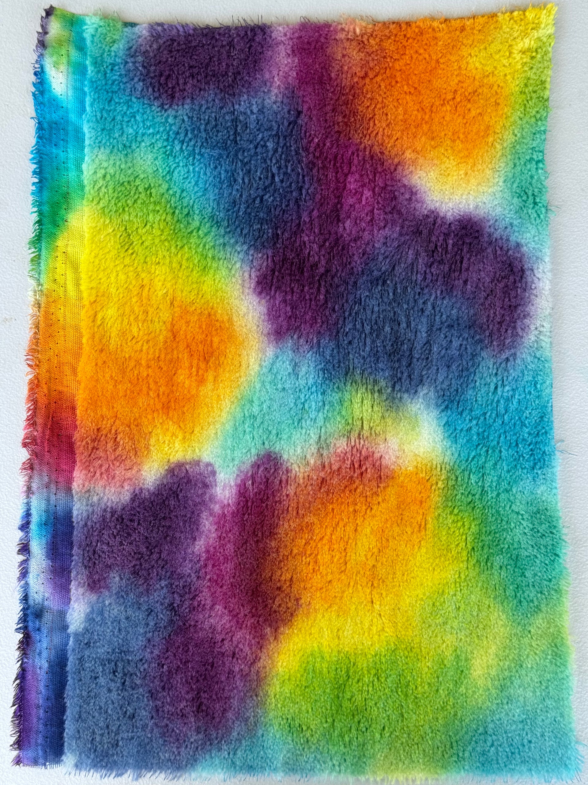 10mm Alpaca  - Hand Dyed Rainbow Clouds - Fat 1/8m  - DEC009