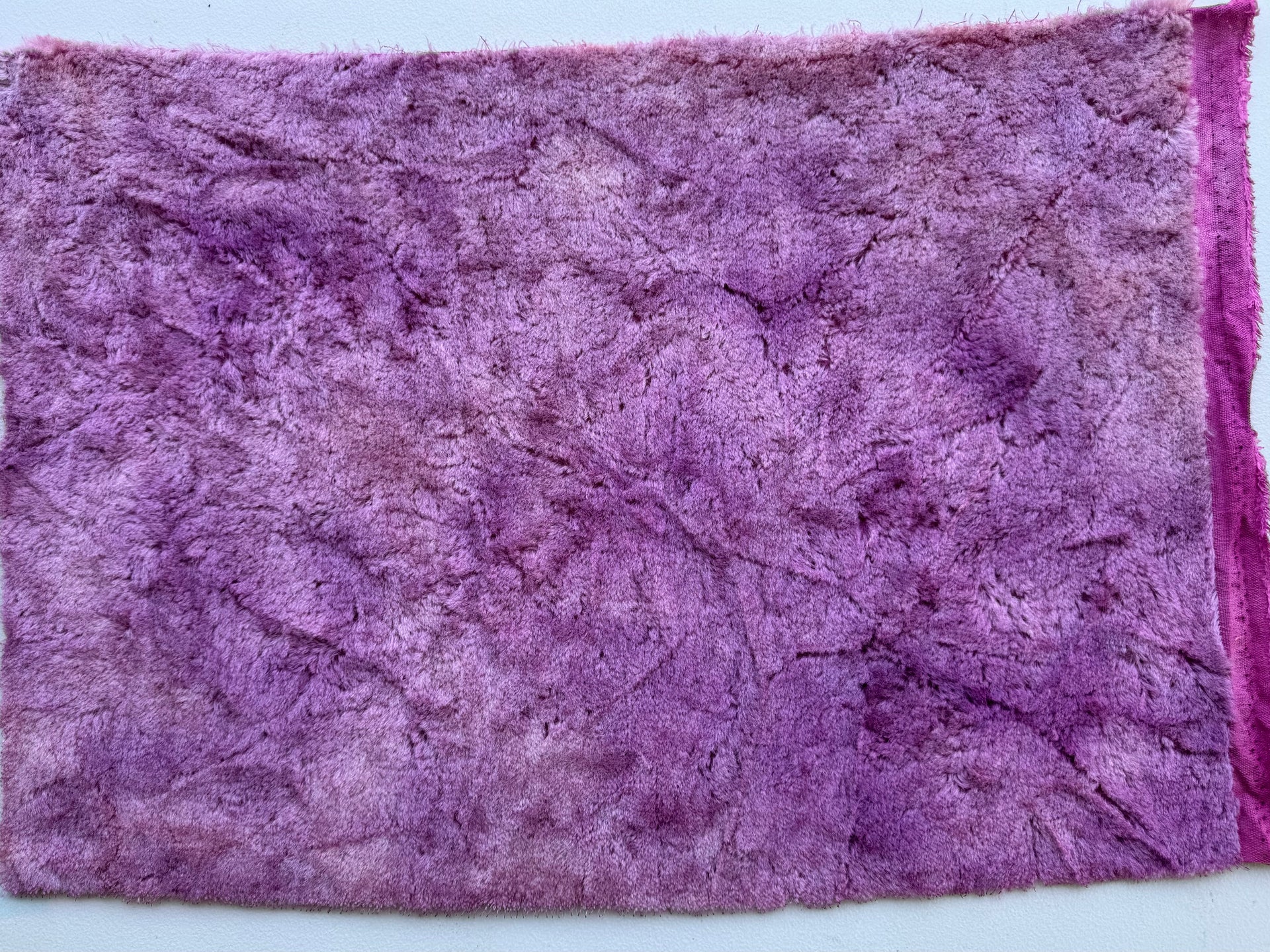 10mm Alpaca  - Hand Dyed Plum Berry Batik - Fat 1/4m  - DEC014