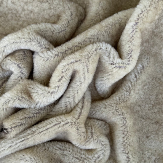 10mm Alpaca  - Hand Dyed Wood Smoke - Fat 1/4m  - DEC015