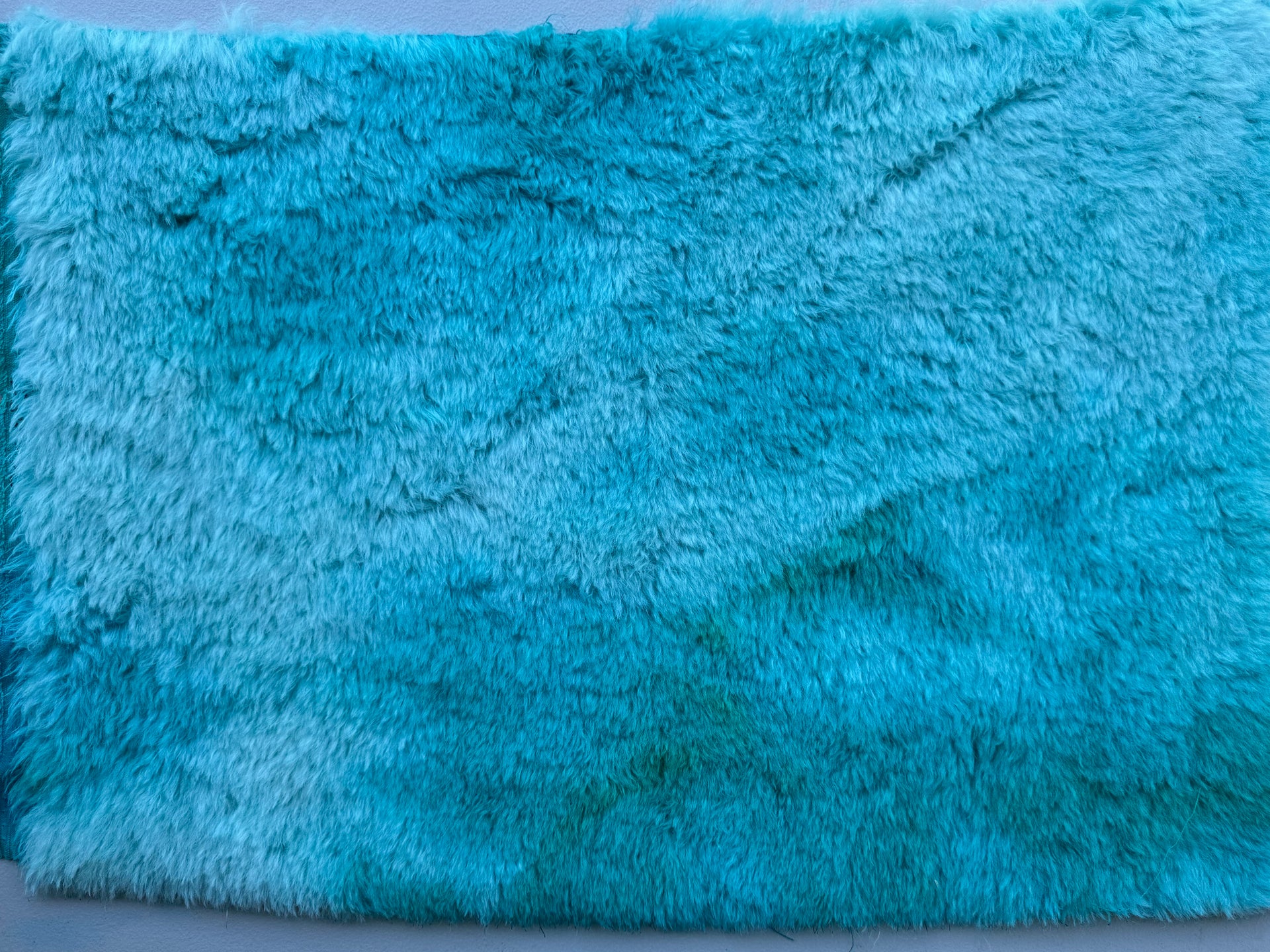 Long Alpaca - Hand Dyed Aqua Turquoise Batik - Fat 1/4m - DEC057