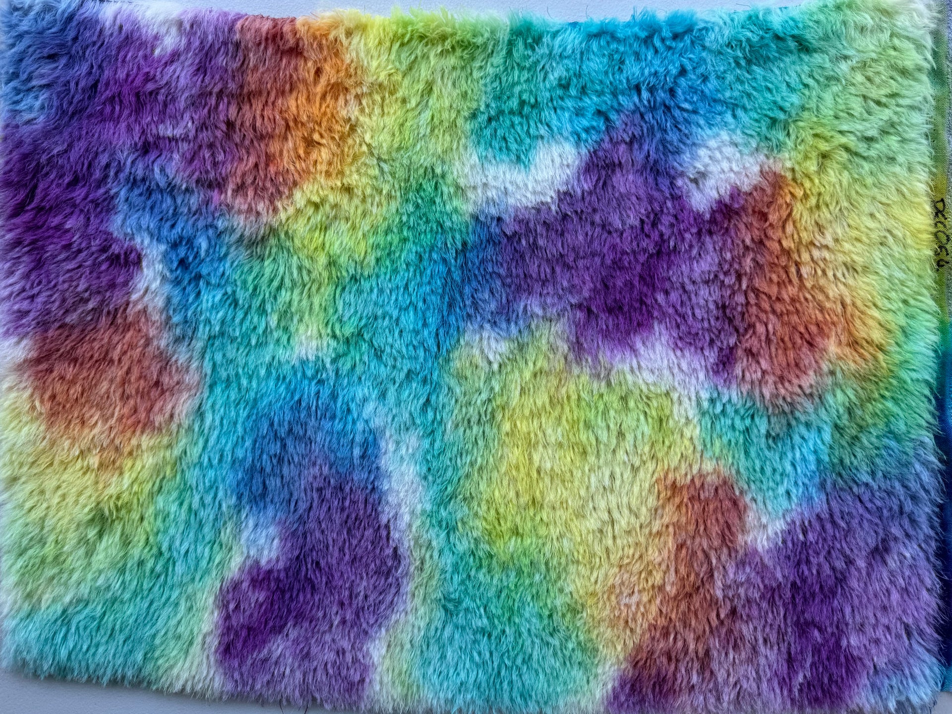 Long Alpaca - Hand Dyed Rainbow Clouds - Fat 1/4m - DEC064