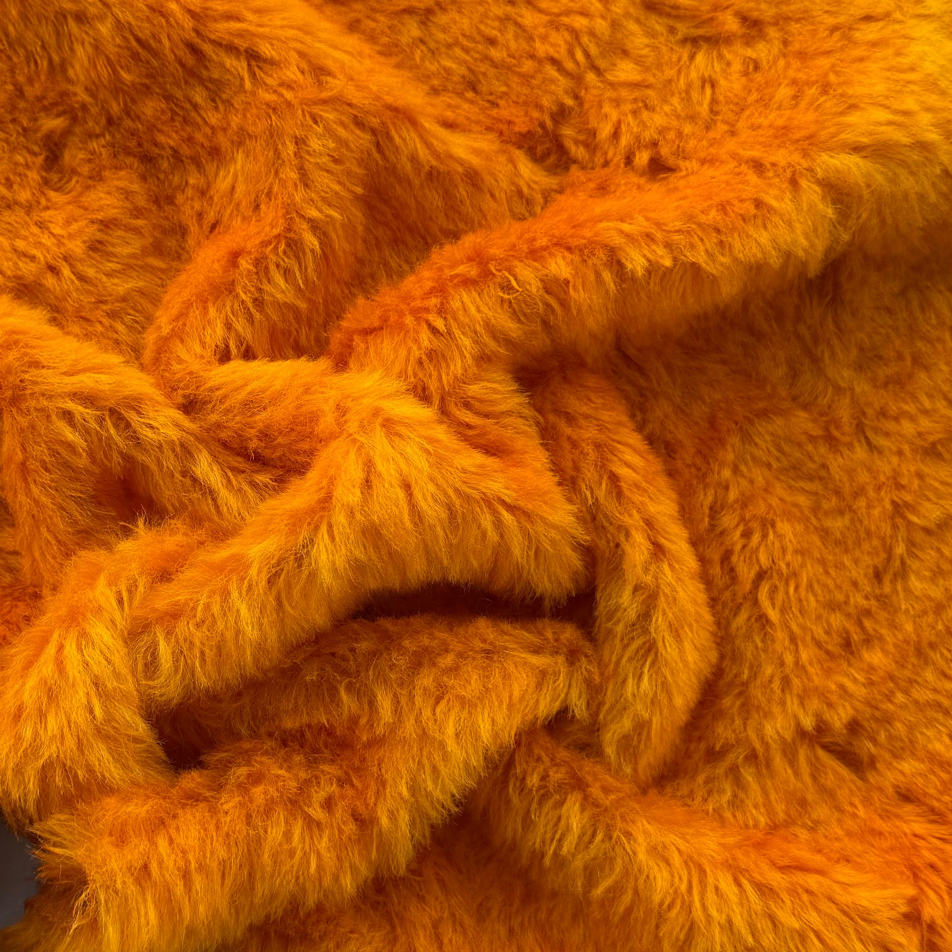 Medium Alpaca  - Hand Dyed Vibrant Orange - Fat 1/8m - DEC077
