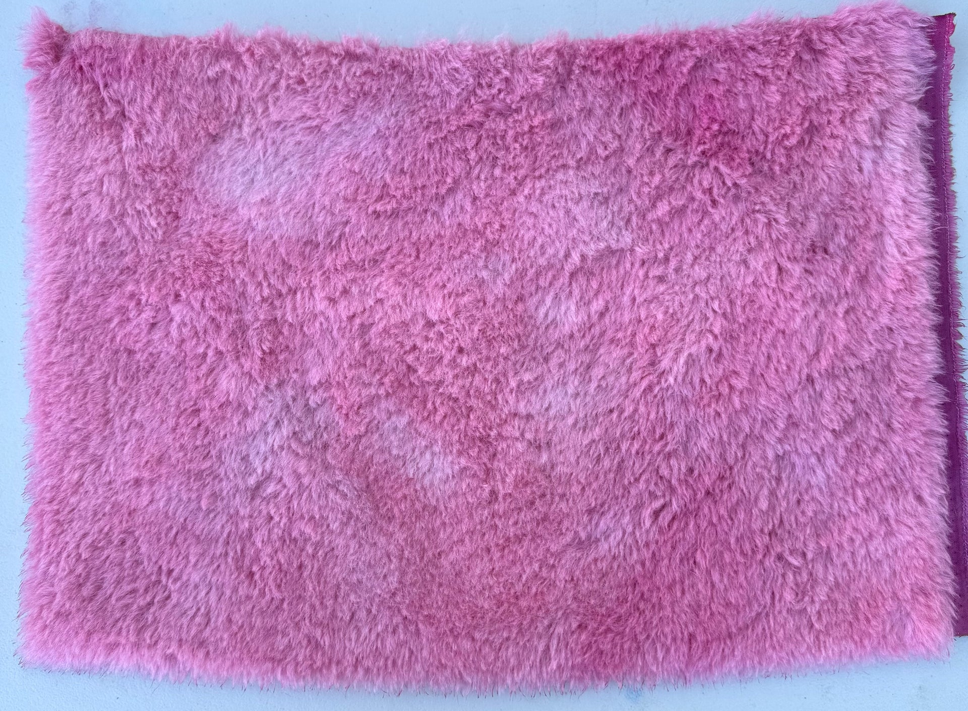 Long Alpaca - Hand Dyed Rose Batik - Fat 1/4m - APR018