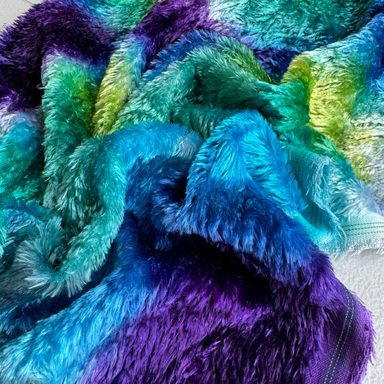Curly Viscose - Hand Dyed Shallow Waters - Fat 1/8m - FEB009