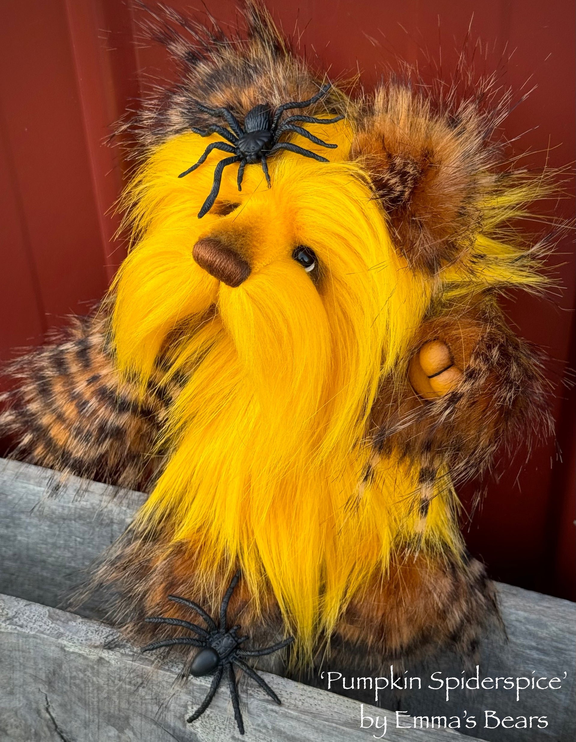 Pumpkin Spiderspice - 9" faux fur Artist Bear by Emma's Bears - OOAK