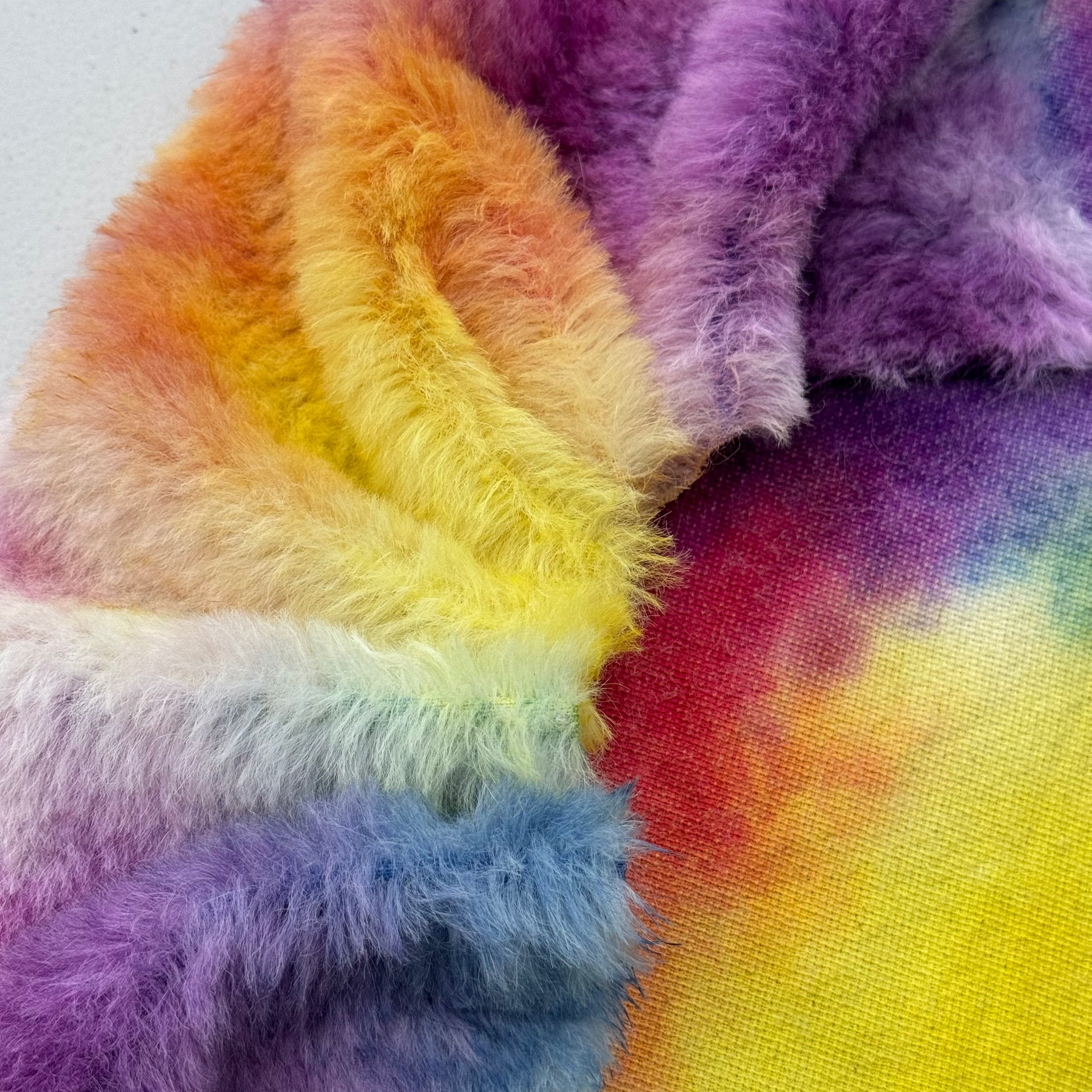 Medium Alpaca  - Hand Dyed Celebration - Fat 1/8m - JUL103