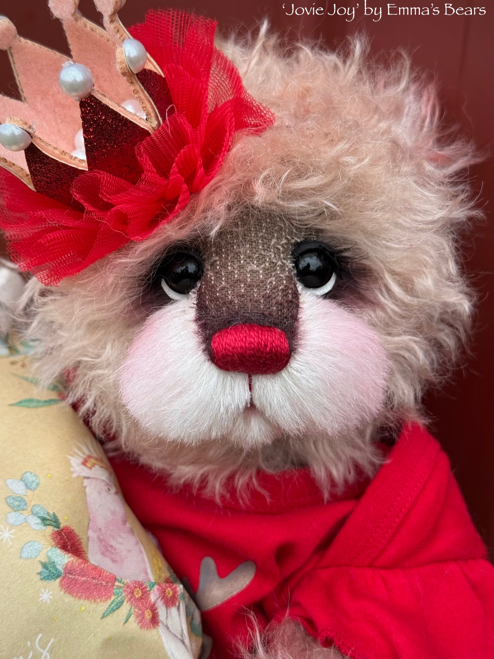 Jovie Joy - 13" Christmas 2024 Artist Bear by Emma's Bears - OOAK