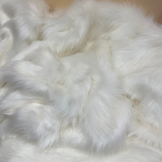 2023 WHITE - Luxury Faux Fur - 2023 Range