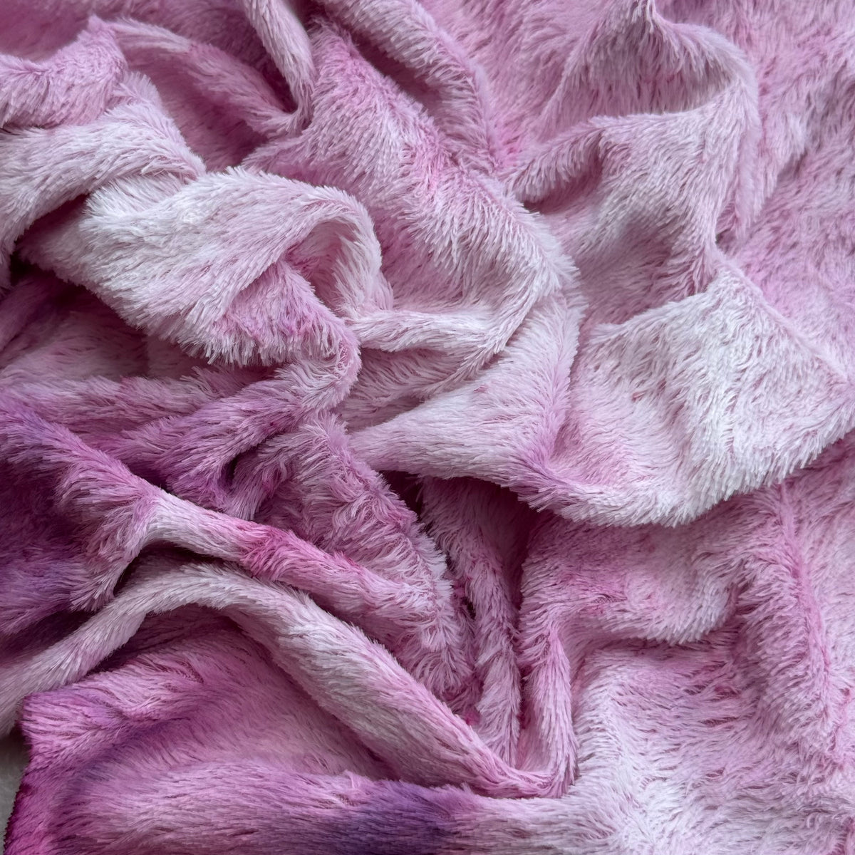 Standard Viscose - Hand Dyed Petal Pink Batik - Fat 1/8m - SEP052