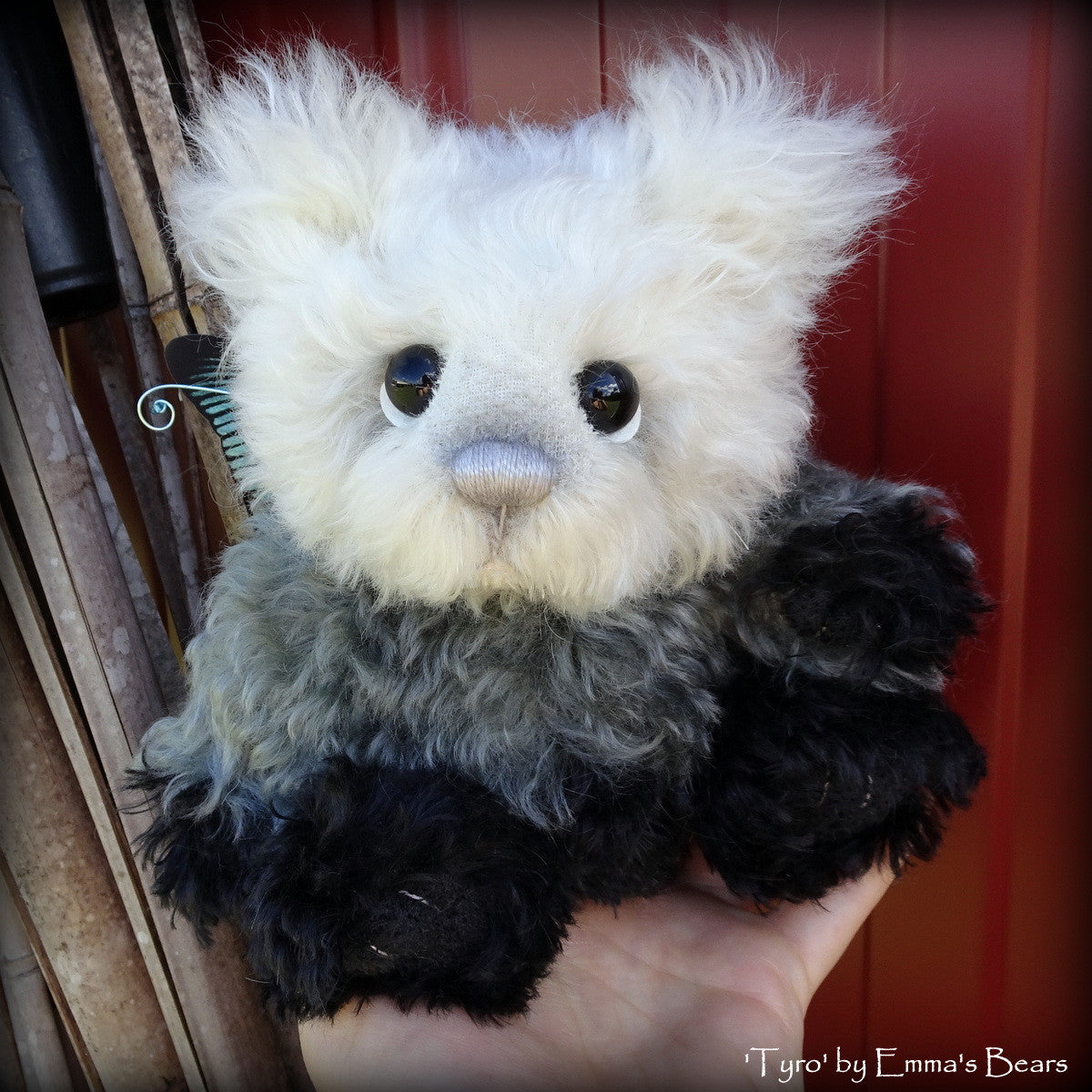 Tyro - 9IN hand dyed kid mohair bear by Emmas Bears - OOAK