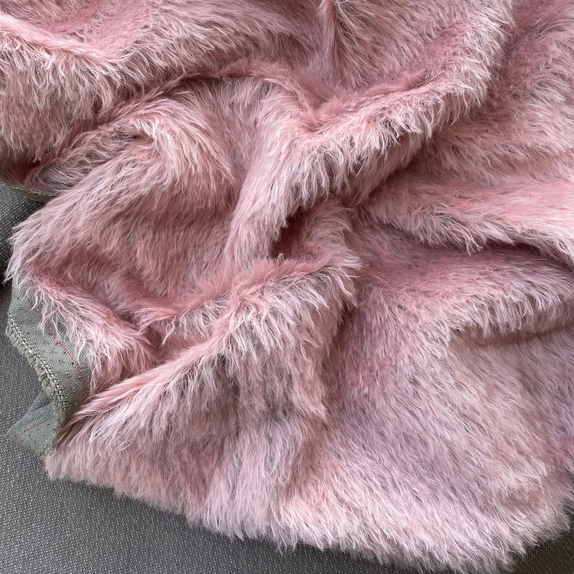 LIMITED Blush Pink - 20mm Straight Mohair