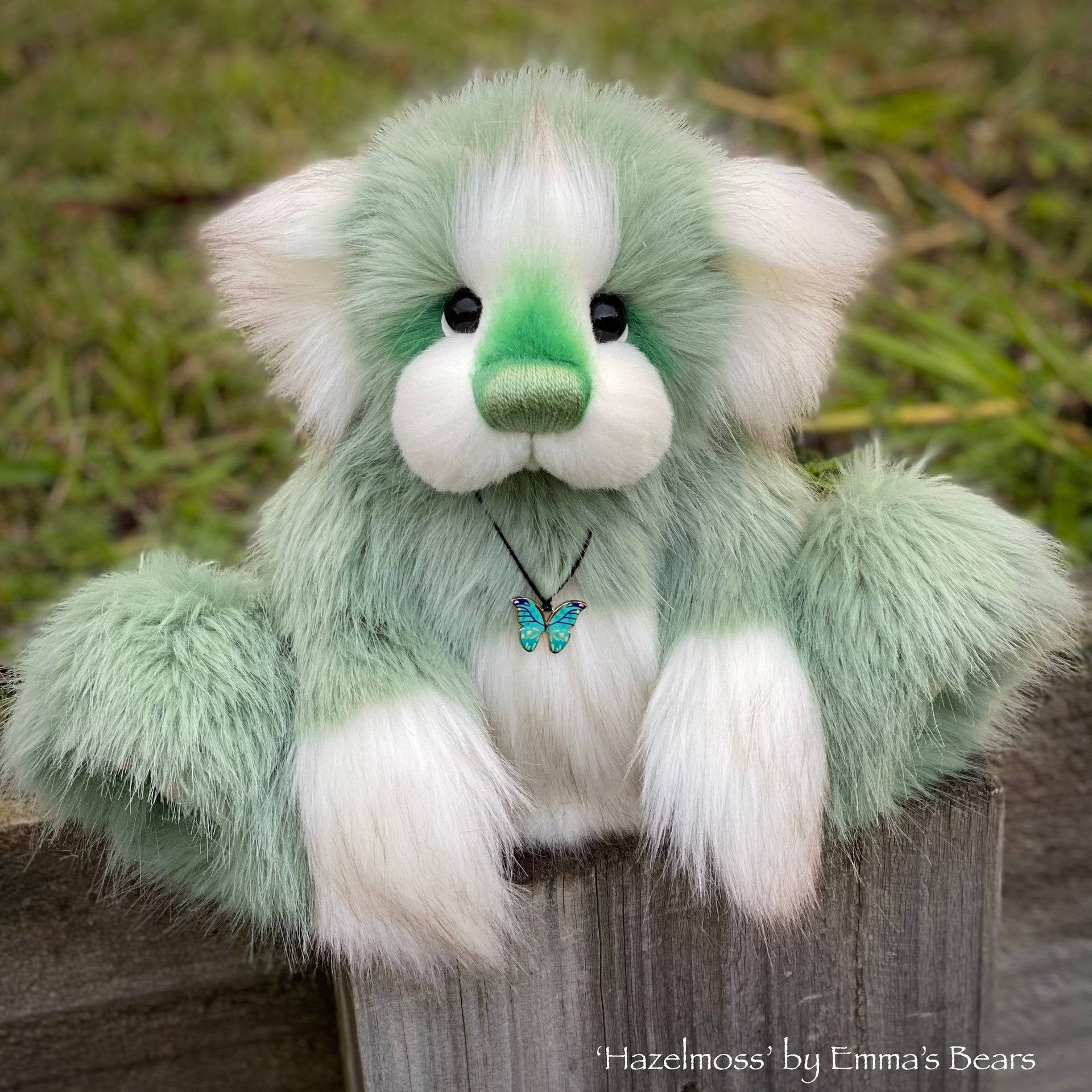 Hazelmoss - 11" faux fur Artist Bear by Emmas Bears - OOAK