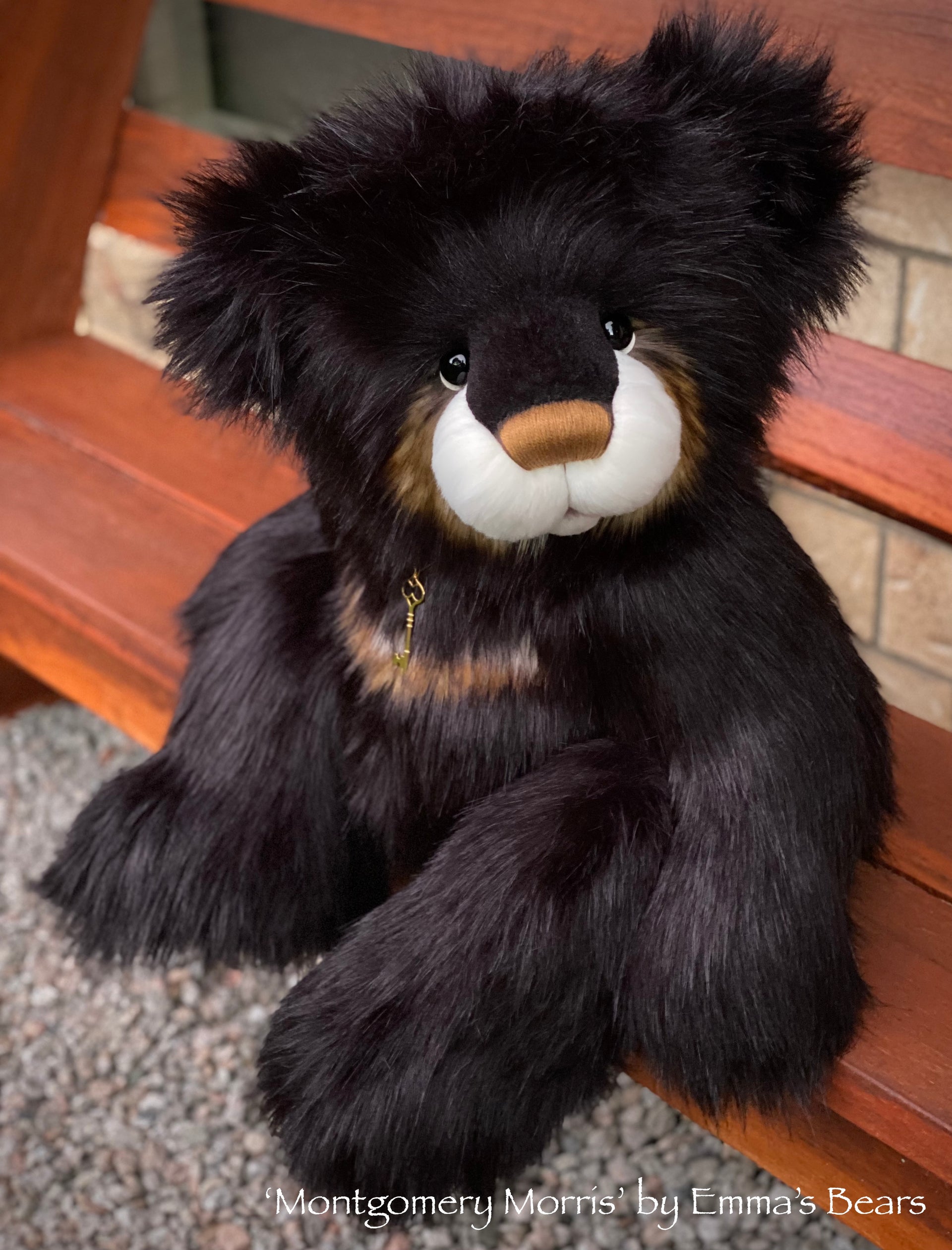 Montgomery Morris - 27" Deluxe Faux Fur Artist Bear by Emmas Bears - OOAK