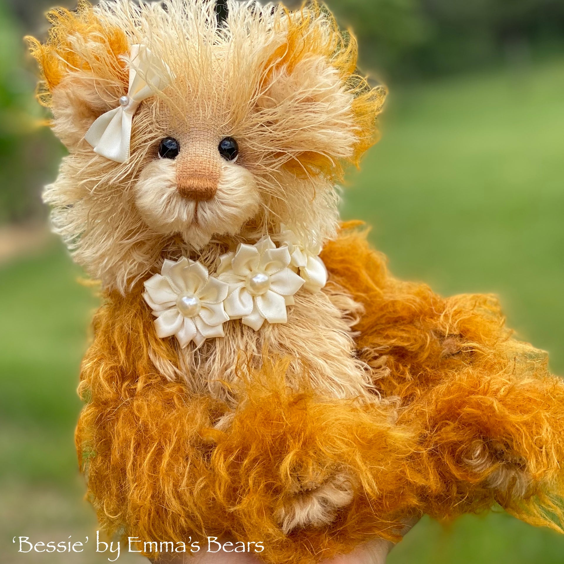 Bessie - 12" Hand-dyed mohair artist bear by Emma's Bears  - OOAK