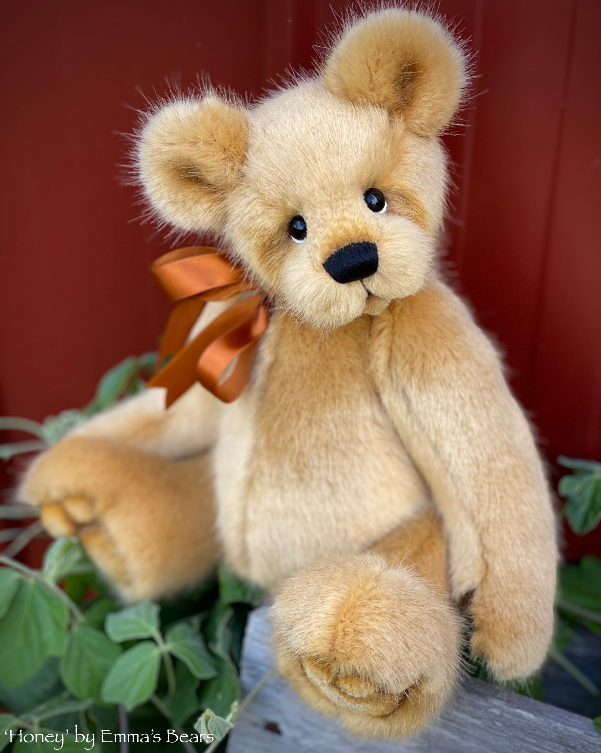 Honey - 13" faux fur Artist Bear by Emma's Bears - OOAK