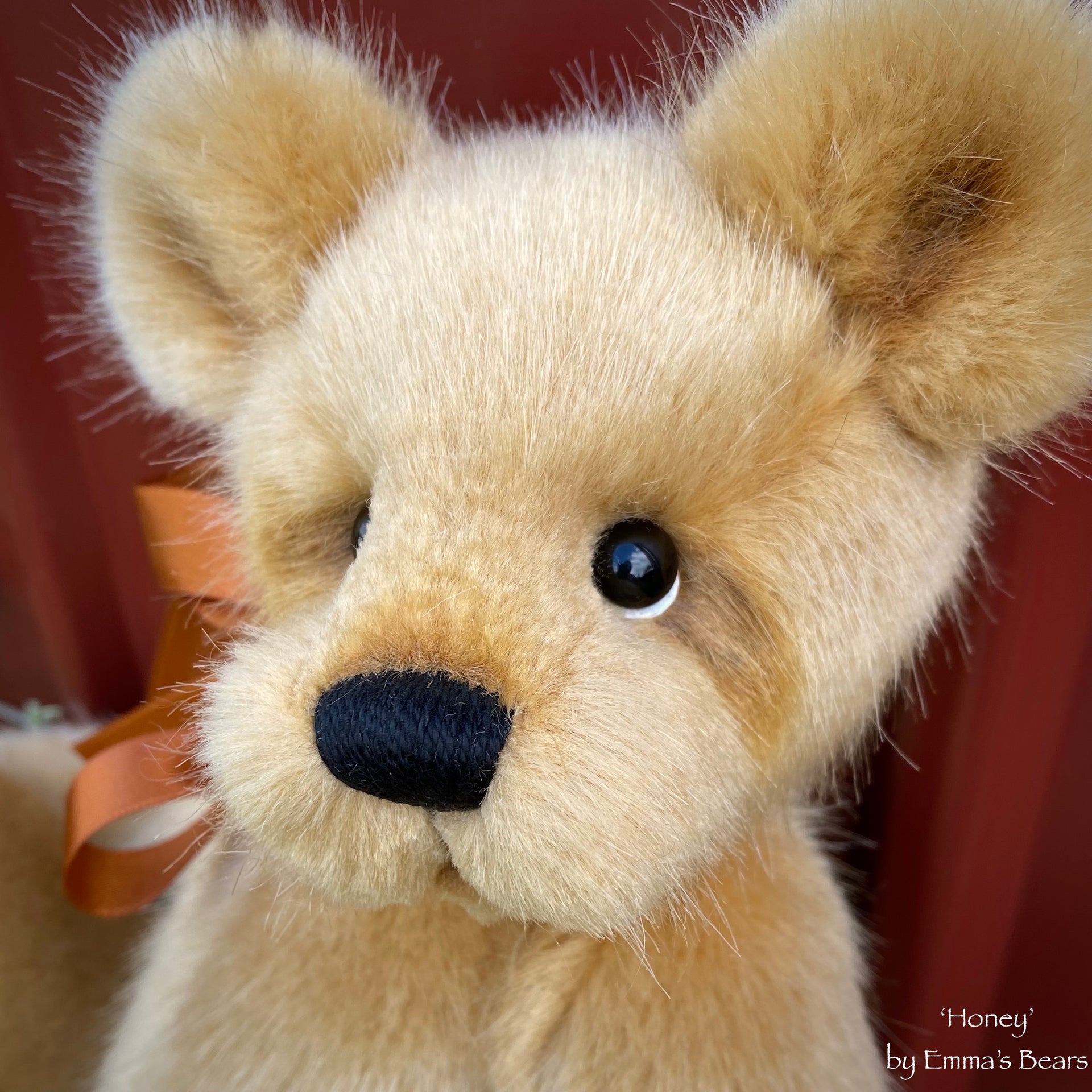 Honey - 13" faux fur Artist Bear by Emma's Bears - OOAK