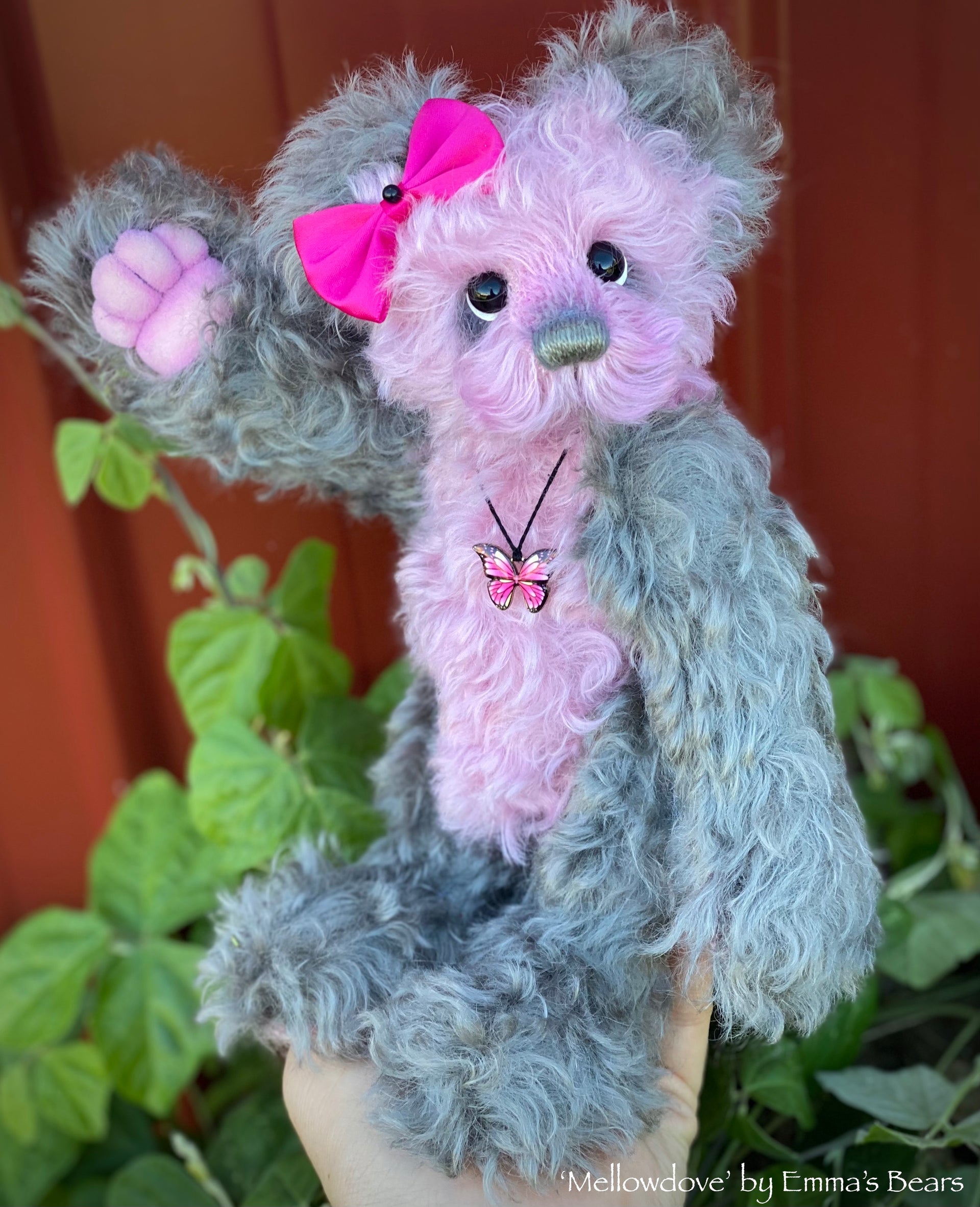 Mellowdove - 10" Kid Mohair Artist Bear by Emma's Bears - OOAK