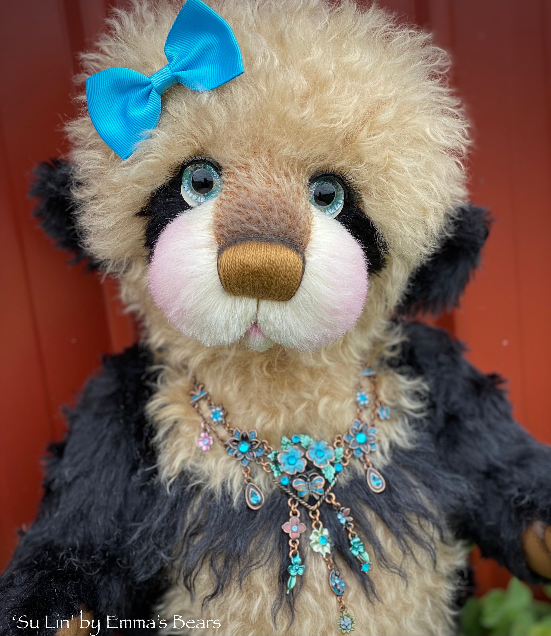 Pin by raposa linda on BEAR Alpha✧*。*゚+