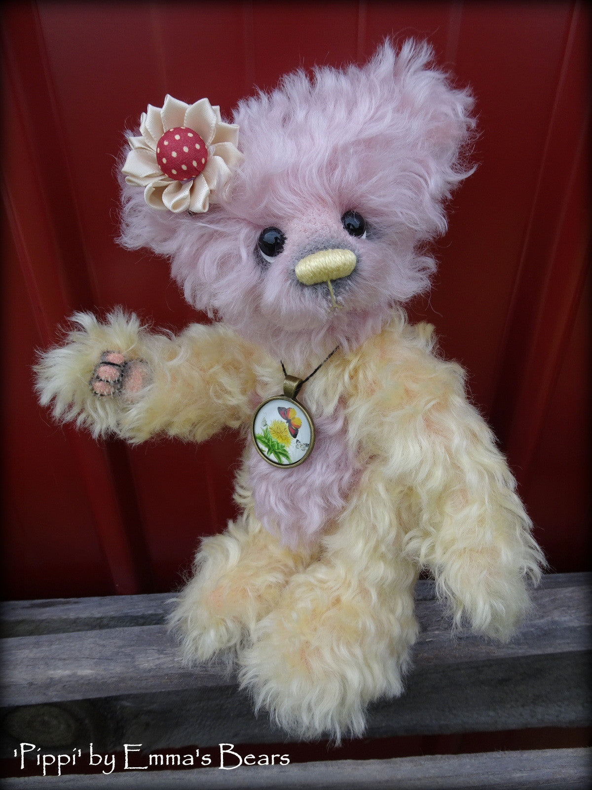 Pippi - 9in mohair Artist Bear by Emmas Bears