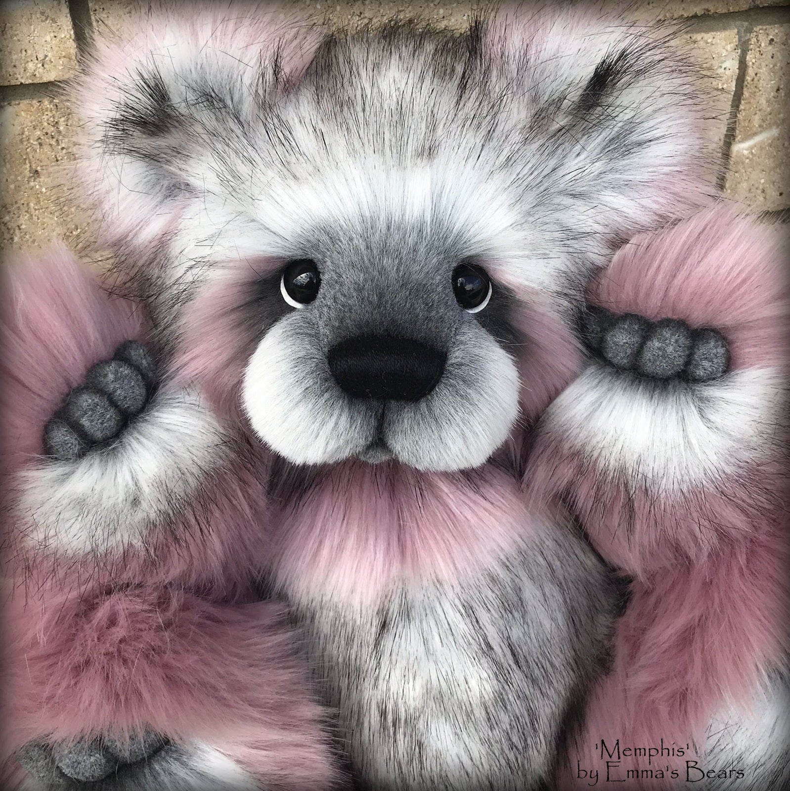 Memphis - 21" faux fur Artist Bear by Emma's Bears - OOAK