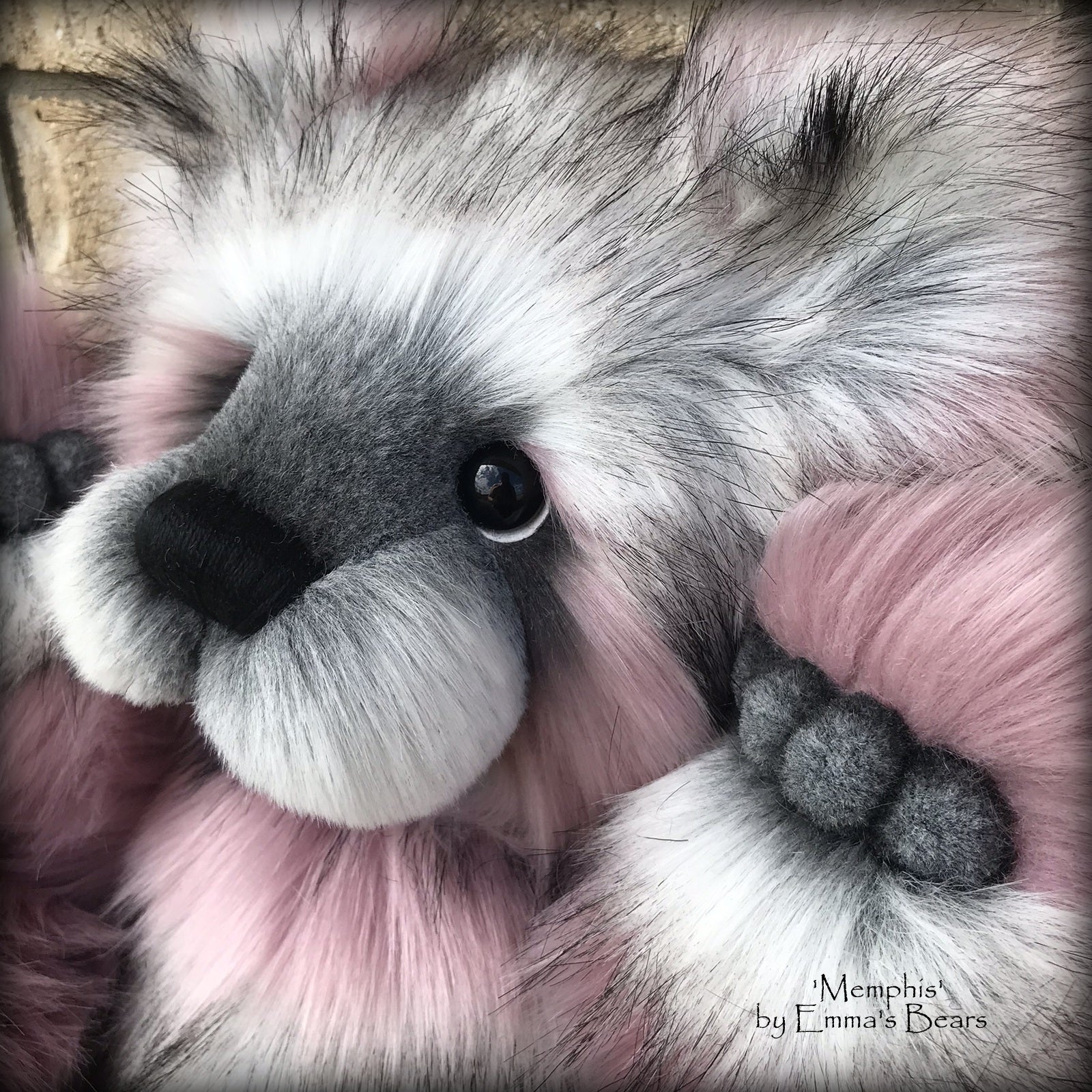 Memphis - 21" faux fur Artist Bear by Emma's Bears - OOAK