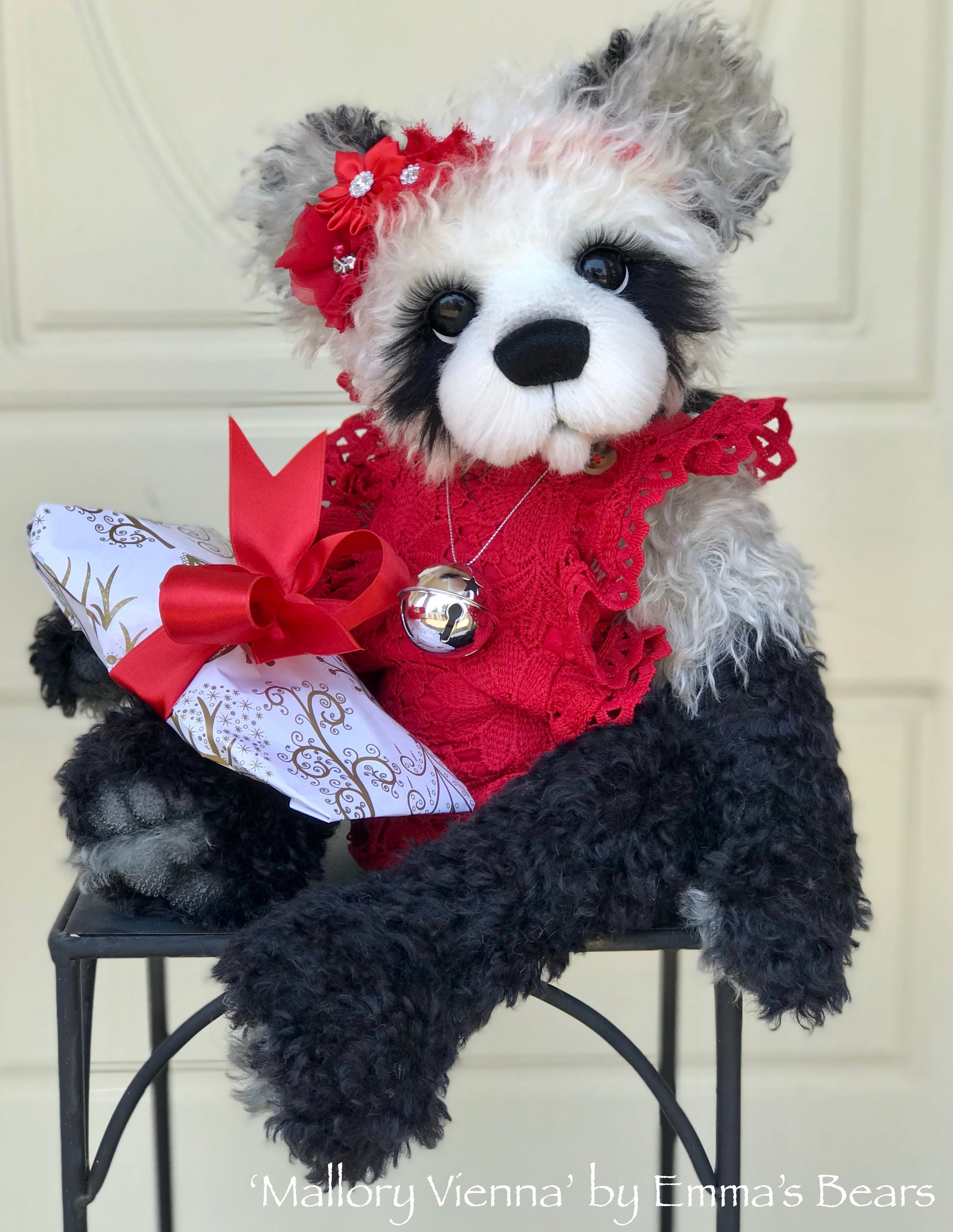 Mallory Vienna - 19" Christmas 2019 Toddler Artist Bear by Emma's Bears - OOAK