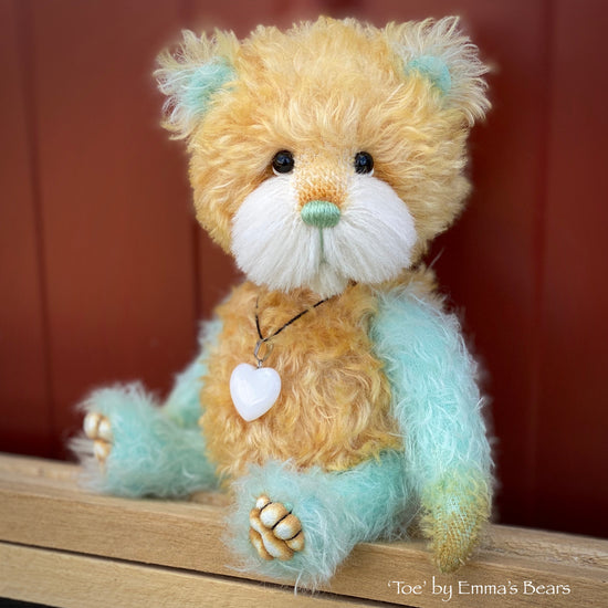 Toe - 8" Hand-Dyed Mohair and Alpaca Artist Bear by Emma's Bears - OOAK in a Limited Series